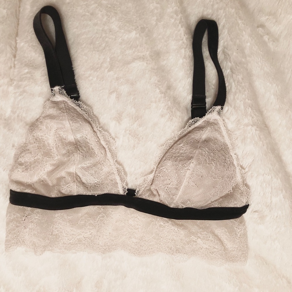 🚨NWOT VS bralette